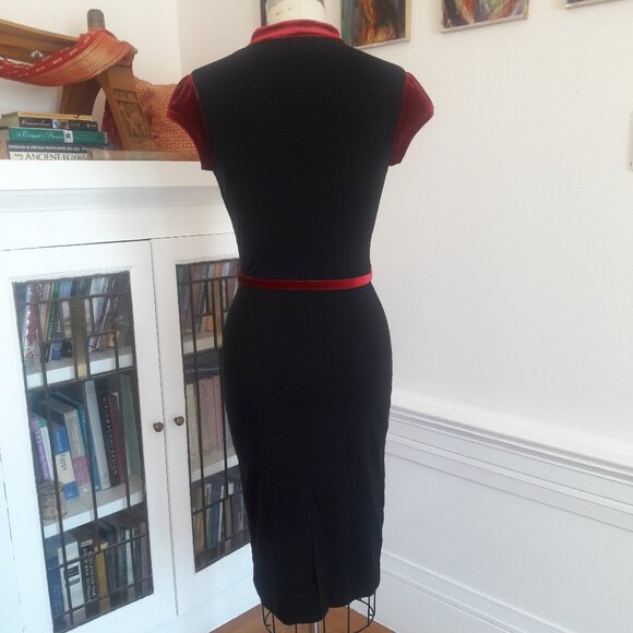 Pinup Couture Black with Velvet Burgundy Trim Wiggle Dress - Picture 6 of 7